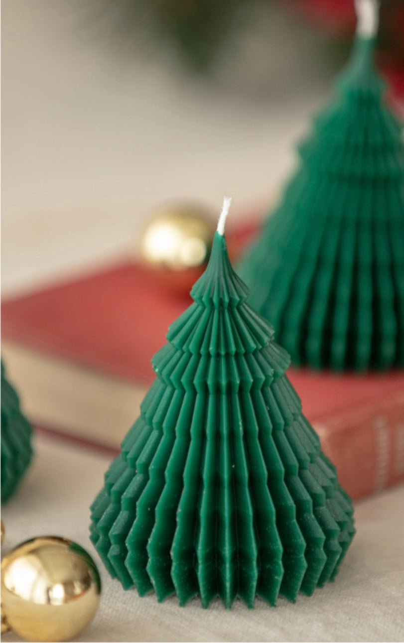 Classic Fir Tree Candle