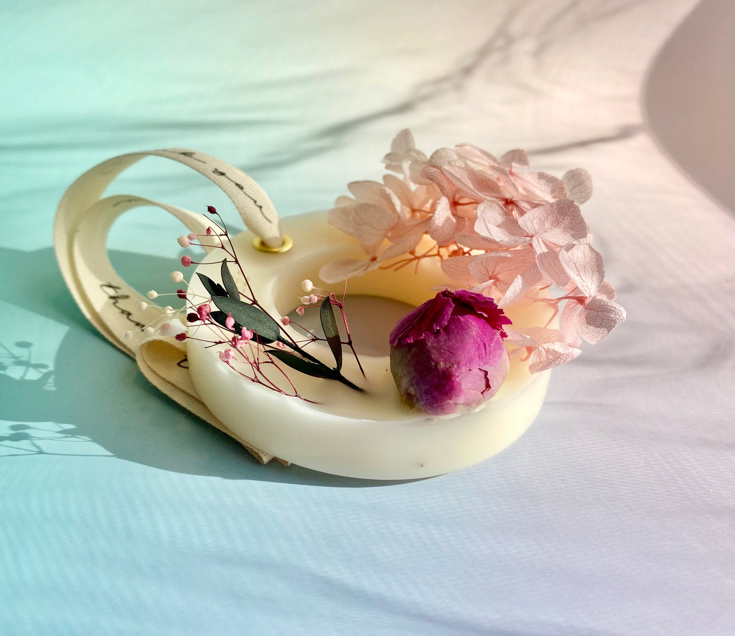 Pink Botanical Flower Wax Sachet(Wreath)