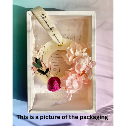 White Botanical Flower Wax Sachet(Oval)