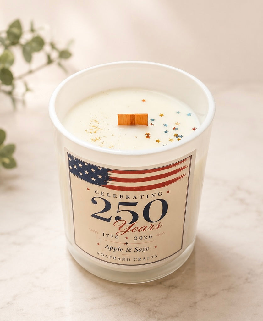 America 250 Anniversary Candle(Apple and Sage)